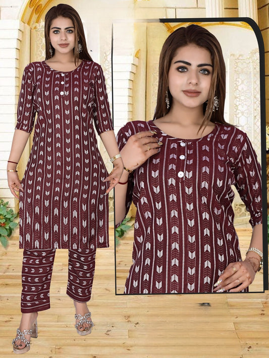 Tribal Maroon Arrow Print Kurti Set – Chic Look
